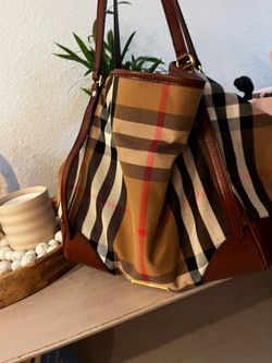 Burberry tote