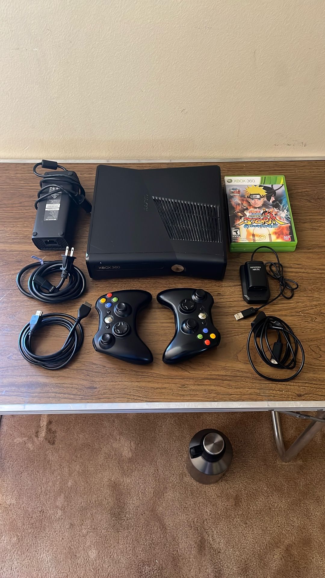 XBOX 360 Console W/2 Controller & 2 Games