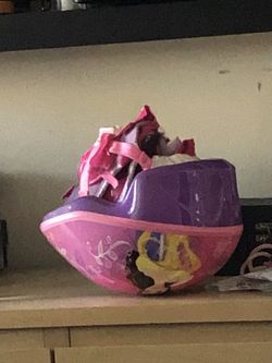 Helmet with pads be gloves