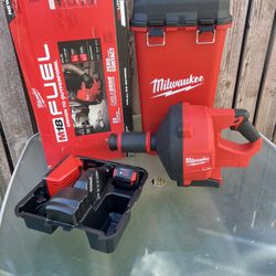 Milwaukee M18 Fuel 18 Volt Drain Auger With Cable Drive Locking Feed System Kit Battery And Charger Included /LIKE NEW