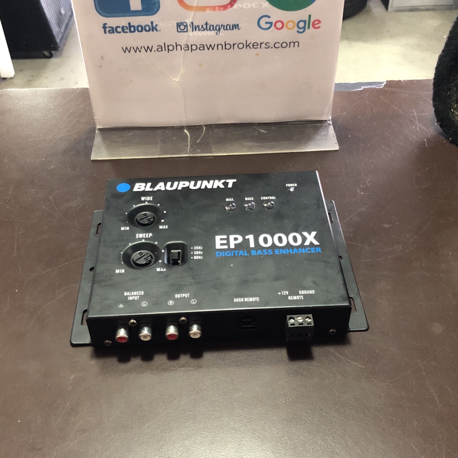 Blaupunkt Car Audio Enhancer (23741) Alpha Pawn