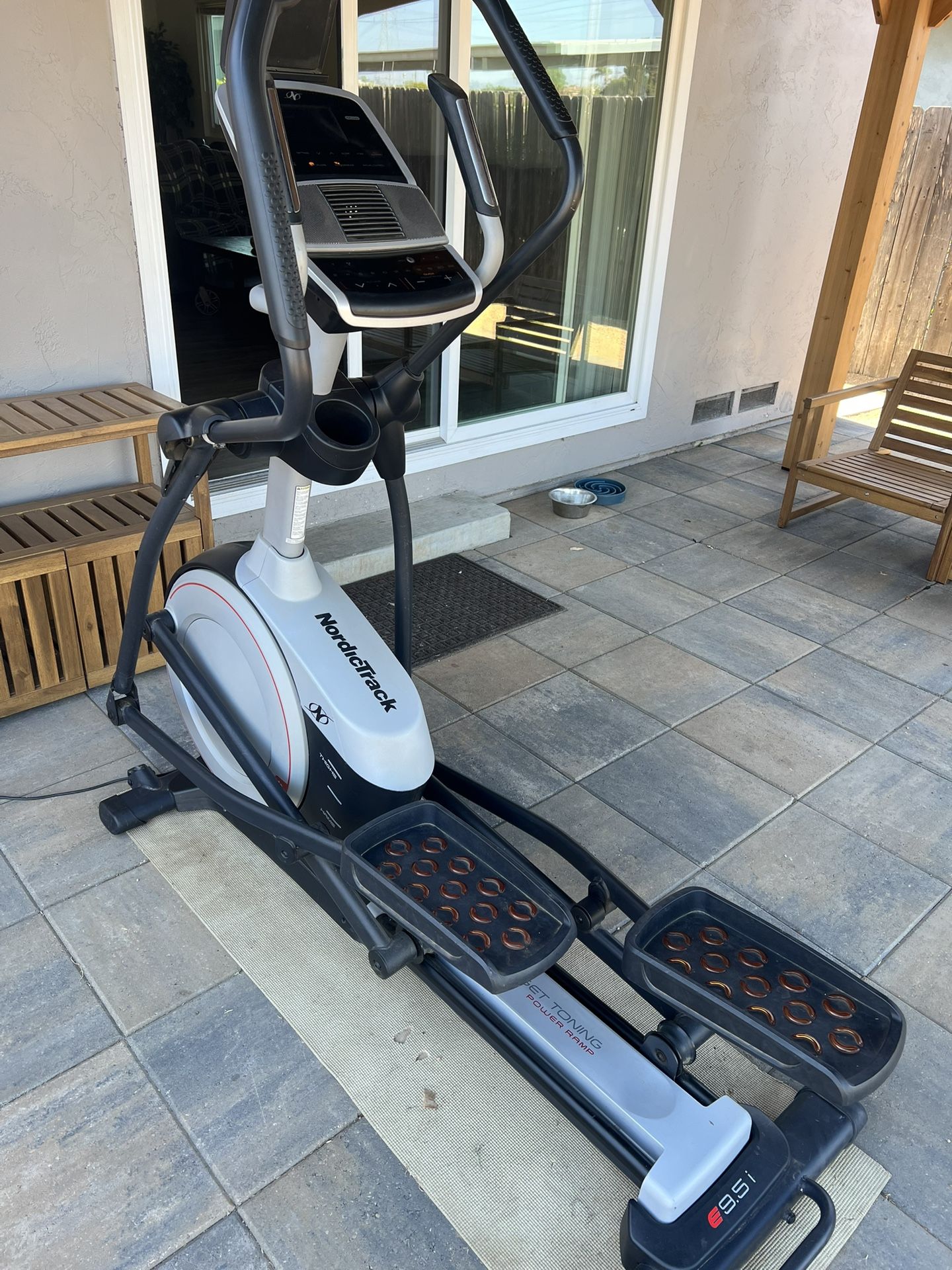 Nordic track Elliptical