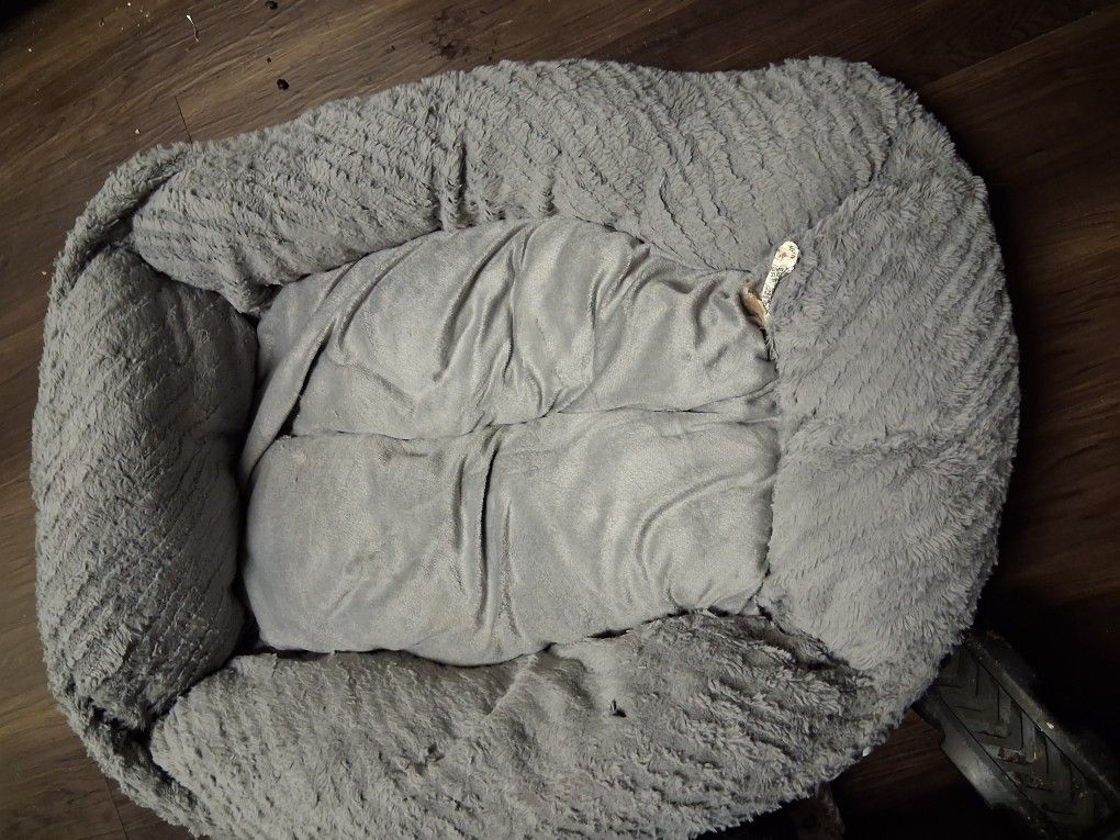 Dog/cat Bed