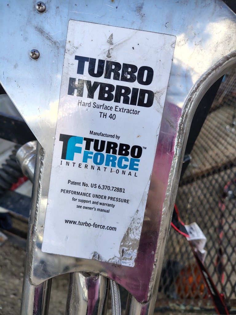 Turbo Hybrid Hard Surface Extractor 