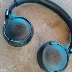 JBL HEADPHONES WIRELESS 