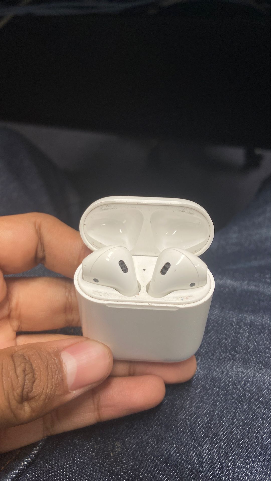 Apple AirPods