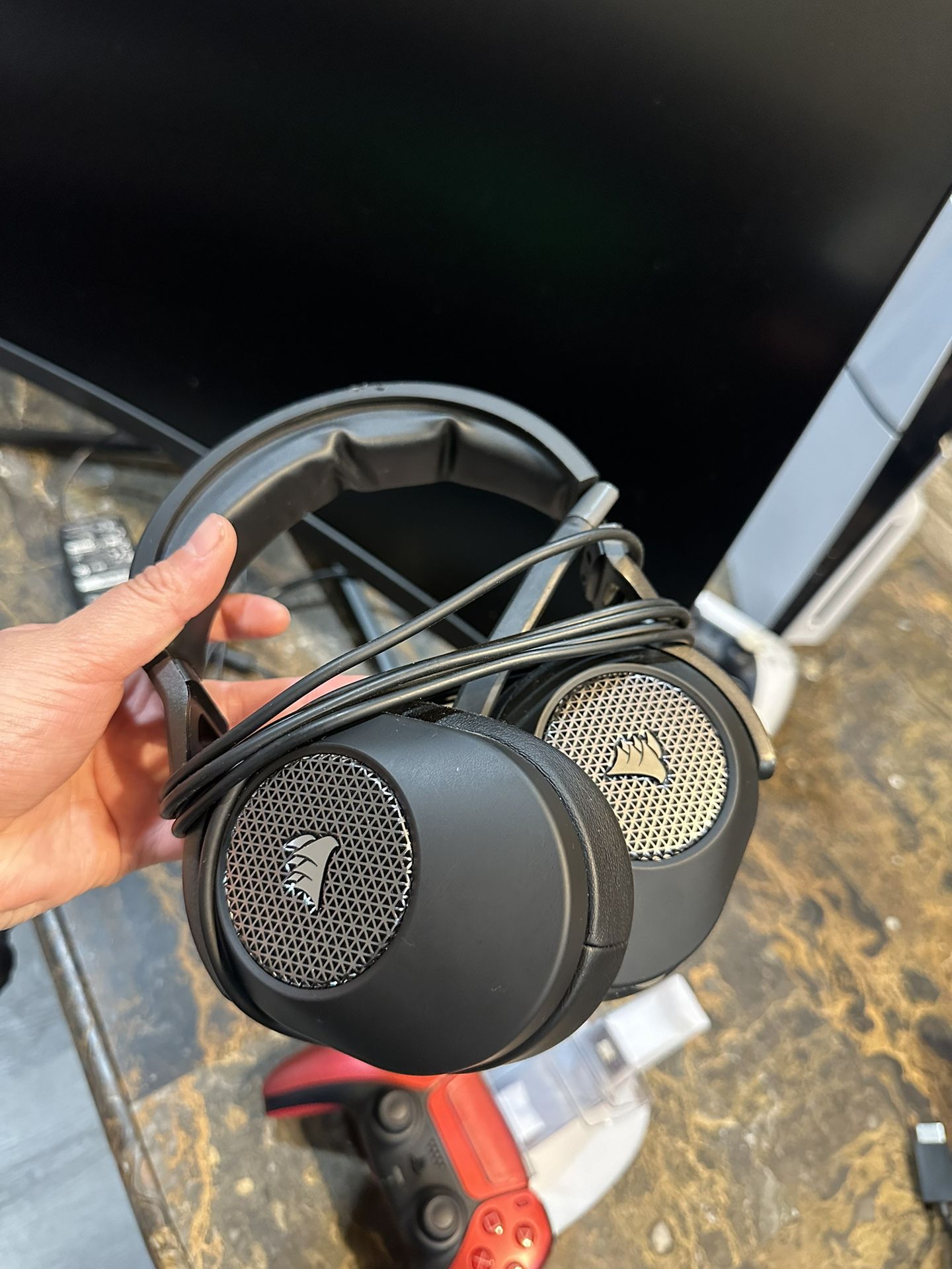 HS65 SURROUND Wired Gaming Headset 