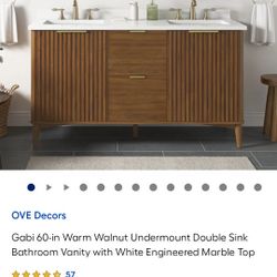Brand New Bayhroom Vanity