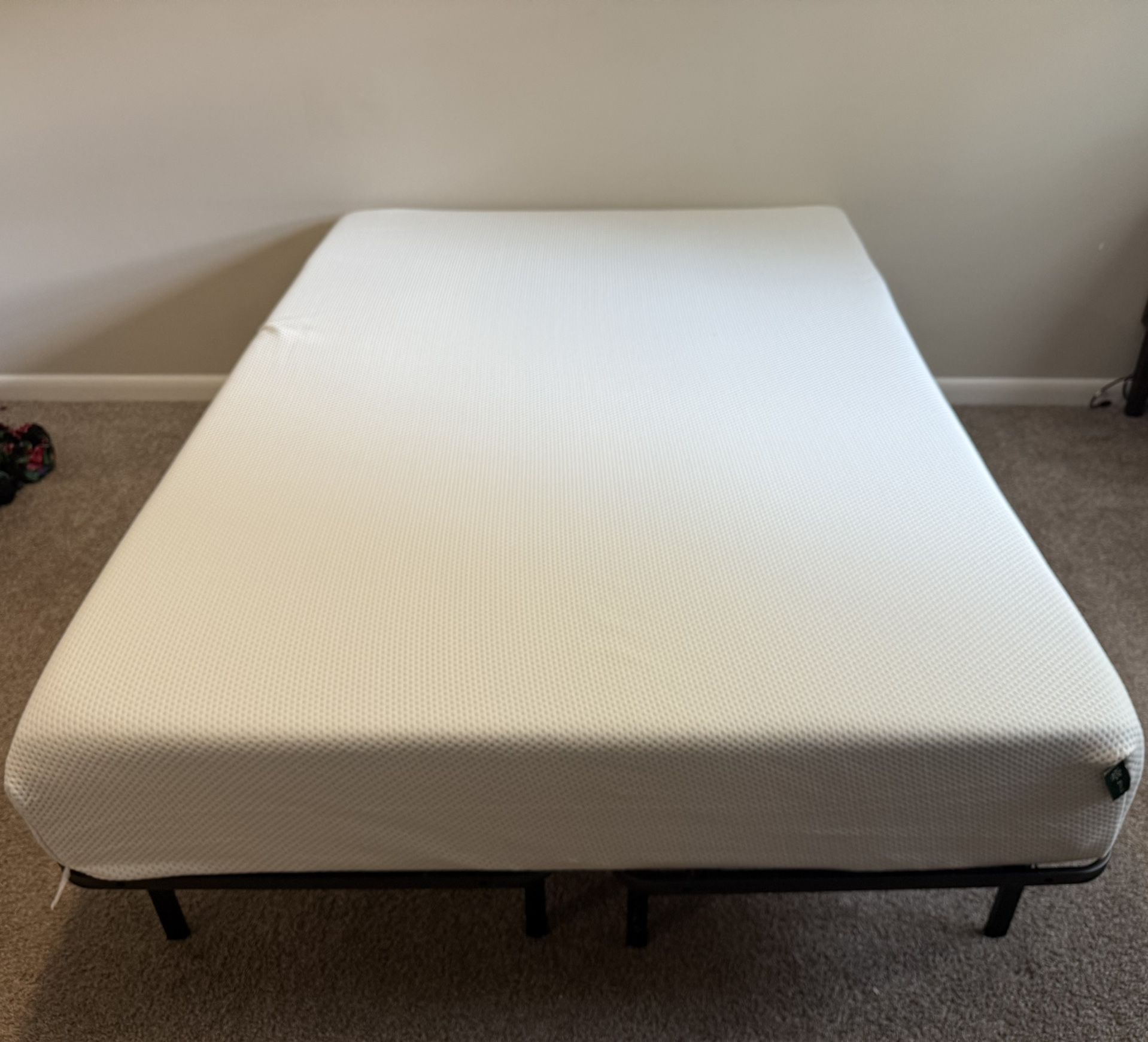 Full Size Mattress Zinus Brand