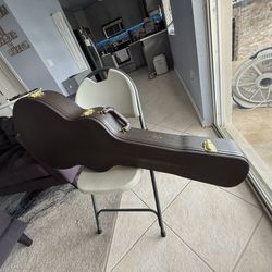 Taylor guitar hard case