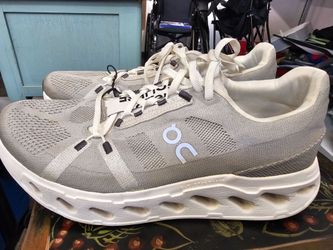 On Running Cloudeclipse Alloy White Men’s Running Shoes 3MD(contact info removed)7 NIB  Zise 10.5