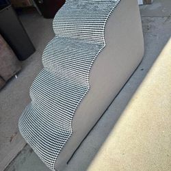 Blk Pet Stairs