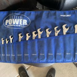 Nice Set Of Wrenches 
