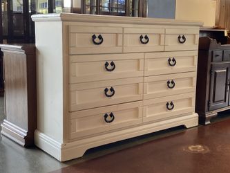 Rustic White 9-Drawer Doublewide Dresser