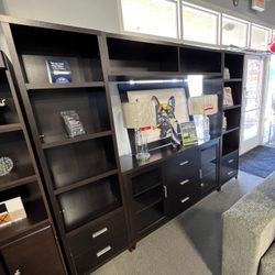 $799 Dark Brown 4Pc Entertainment Center🤎
