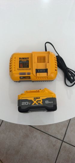 BATERÍA XR 8 AH Cargador rápido
