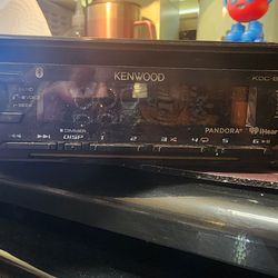 KENWOOD CAR RADIO