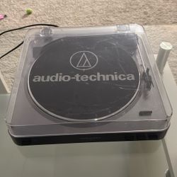 Audio-technica Turntable