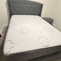 Modern Bedroom Set – Great Condition