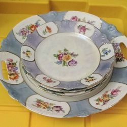 1920 Floral Pattern Dinner And Dessert Plates
