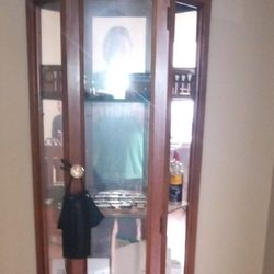 Display Curio Cabinet

