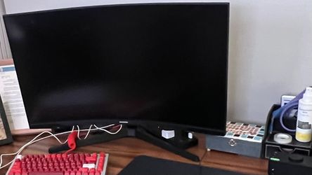 SAMSUNG 32” Odyssey G5 Gaming Monitor, WQHD (2560x1440), 144Hz, Curved, 1ms,