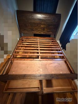 Solid Sturdy King Size Bed Frame w drawers
