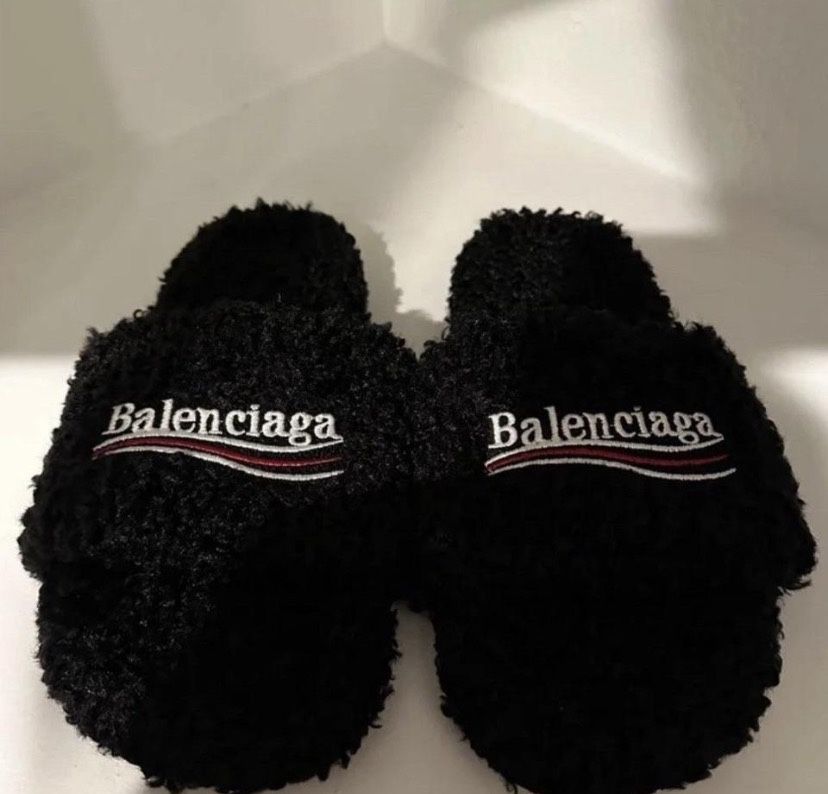 balenciaga slides