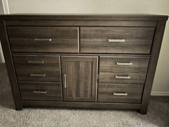 Dresser For Sale