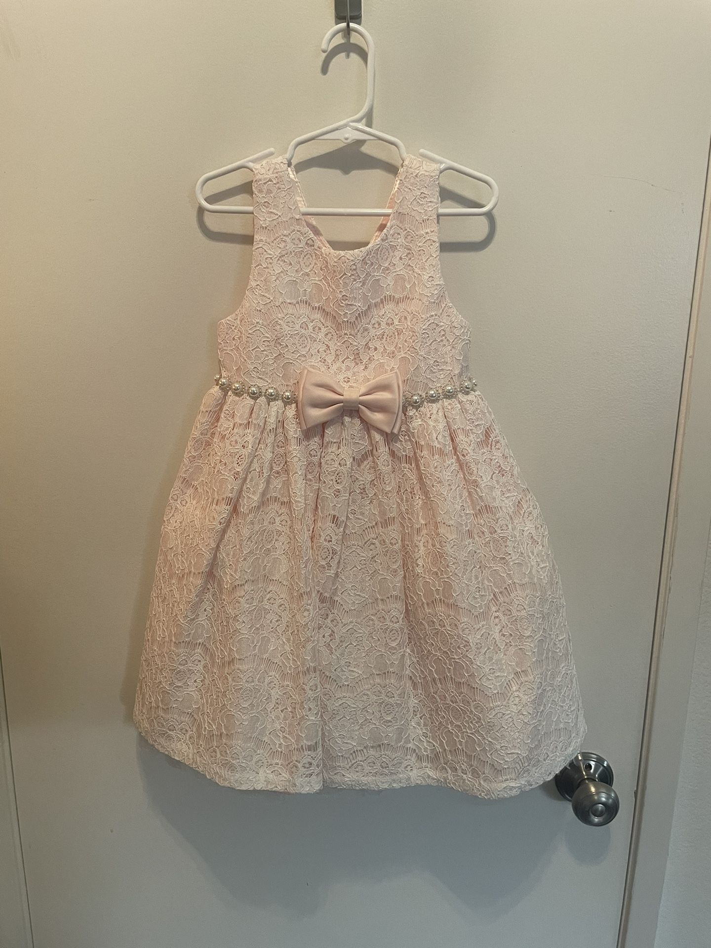 Beautiful Little Girls Dress Size 5