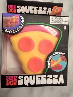 Needoh SQUEEZZA Pizza - Pink Crust