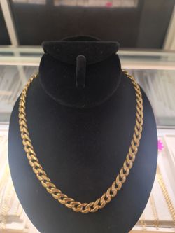 10k Cuban link necklace 39.6 Gram 20 Long layway available 10% Dwon if you interested please make sure you ask for Maribel thank you