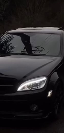 Mercedes c(contact info removed)-2010 headlights