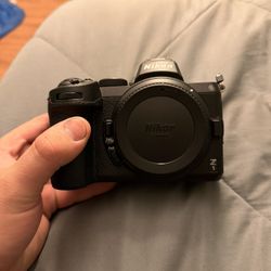 Nikon Z5