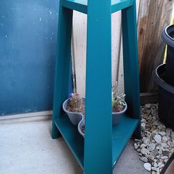 Plant Stand 