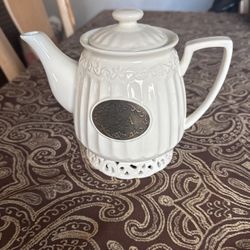 THL Vintage Tea Pot