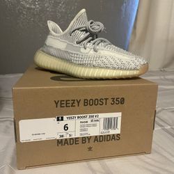 Yeezy 350