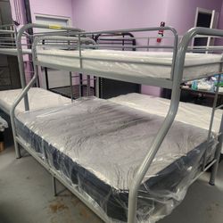 Twin /full bunk bed frame with mattress
