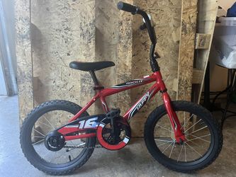 Huffy 16 in bicycle mountain bike Rock It Red kids boys bmx