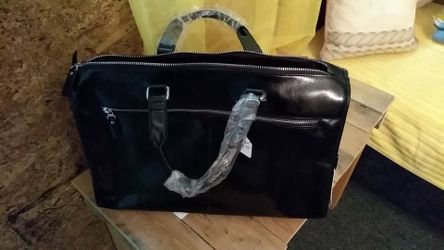 Manto Bruce brand new leather bag
