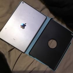 iPad 6th Gen 128gb