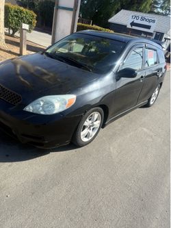 Toyota matrix 2004 salvaje es coche de uso diario