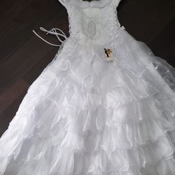 A First Communion Dress New Size 7