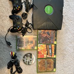 Original Xbox + 5 Games (hablo Espanol)