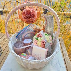 Rosegold party decorations