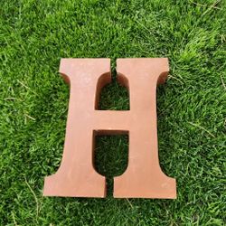 Big Metal  Letter  H