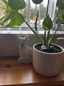 Quilted Stuffed Cat Decor