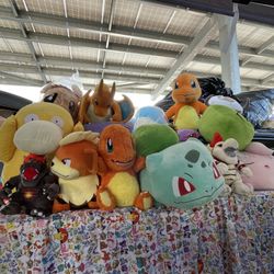 Lots Of Giant Plushies For Sale