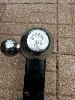 Trailer Hitch with  3 Hook