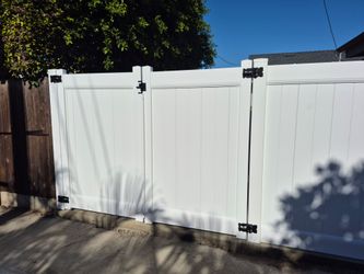 Vinyl Fence